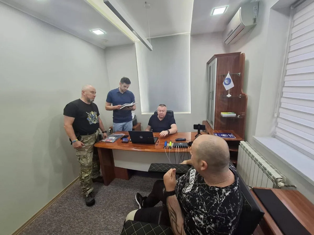 Перевірка на поліграфі в Чернівцях — робочий процес